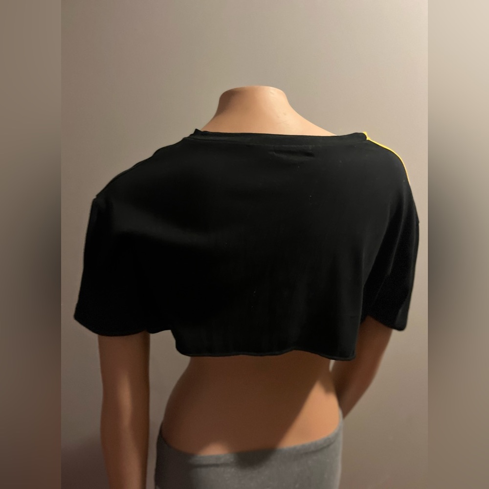 Unique black and yellow crop top
